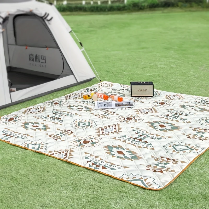 Outdoor Picnic Blanket, Foldable Blanket Checkered Picnic Mat, Suitable for Beach, Camping, Lawn Park Accessories